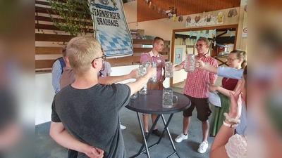 Für das Maßkrug-Stemmen war Armkraft gefragt. (Foto: Barbara Siebrecht)