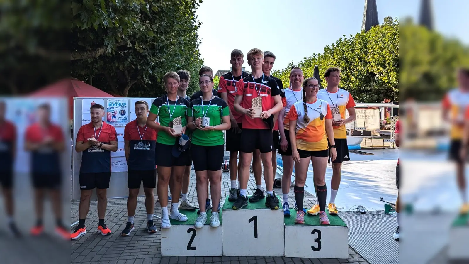 Siegerehrung beim Citybiathlon: 1. Platz: Gilde and Friends, 2. Platz: Running Gags, 3. Platz: Die (Kalorien)Verbrenner  (Foto: Isabell Adam)